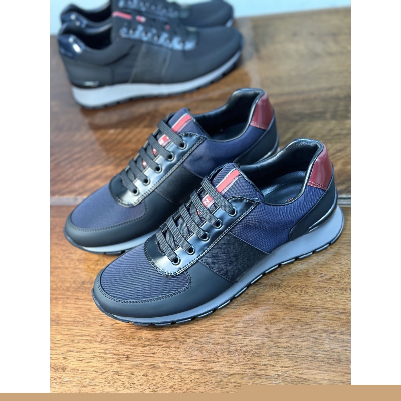 Pra*a casual shoes